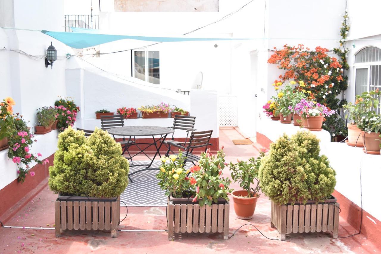 Apartamentos Veedor Cádiz Exteriör bild