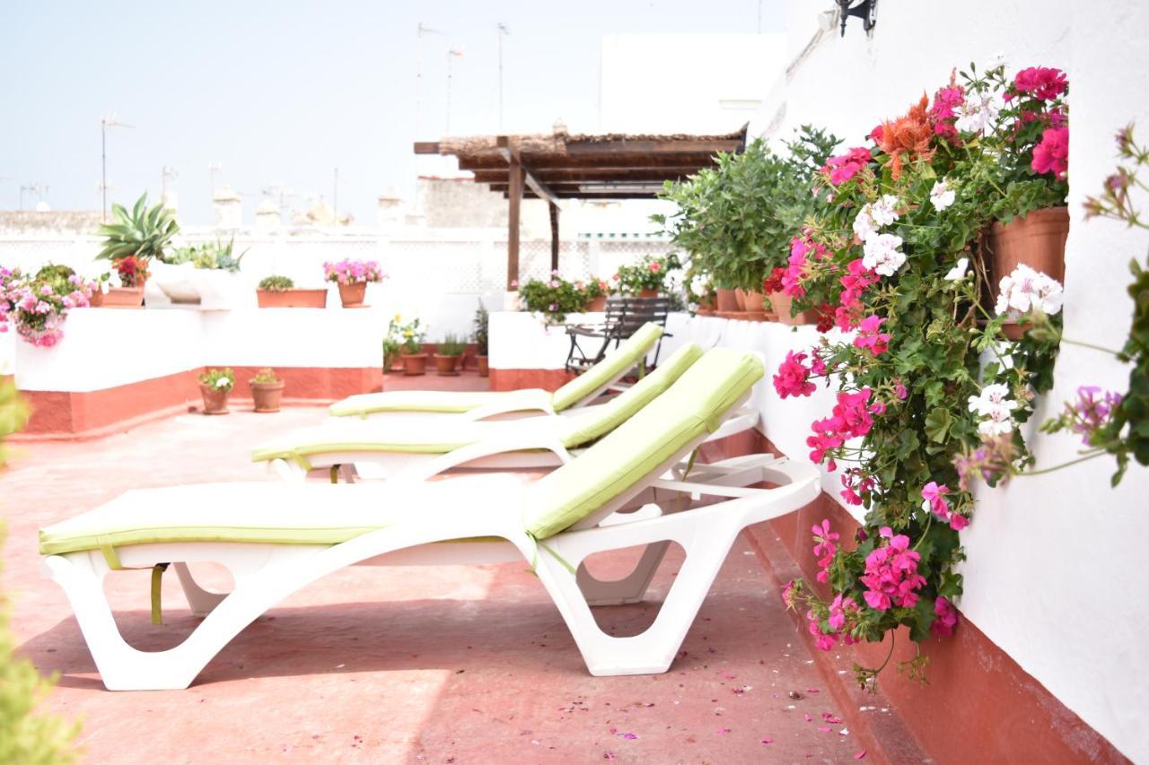 Apartamentos Veedor Cádiz Exteriör bild