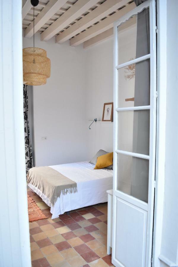 Apartamentos Veedor Cádiz Exteriör bild