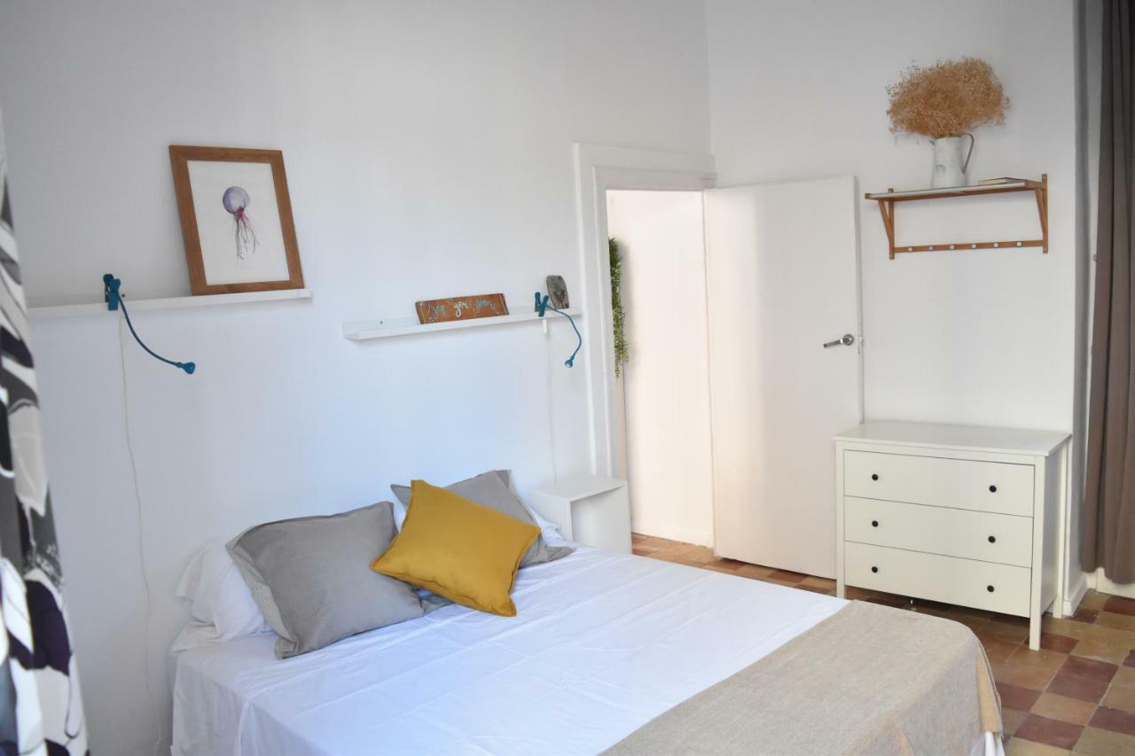 Apartamentos Veedor Cádiz Exteriör bild