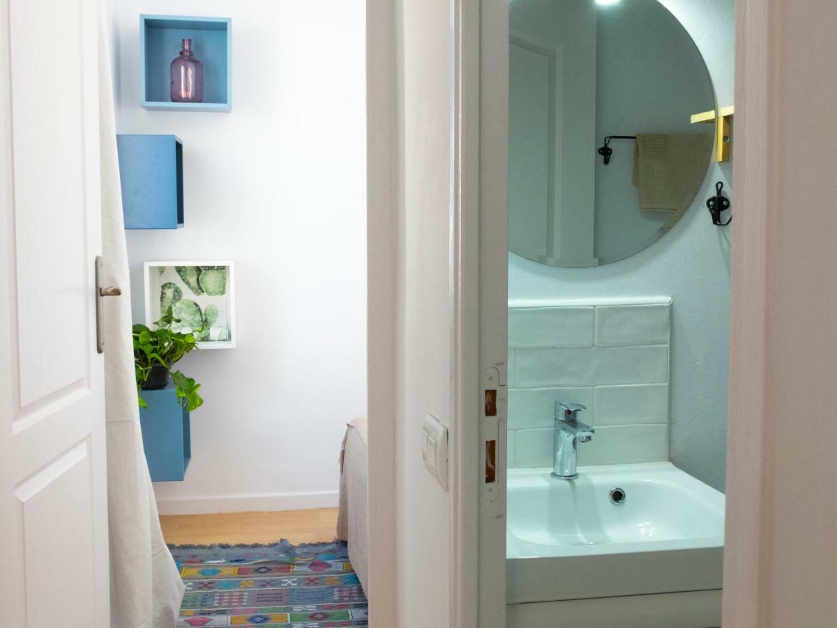 Apartamentos Veedor Cádiz Exteriör bild